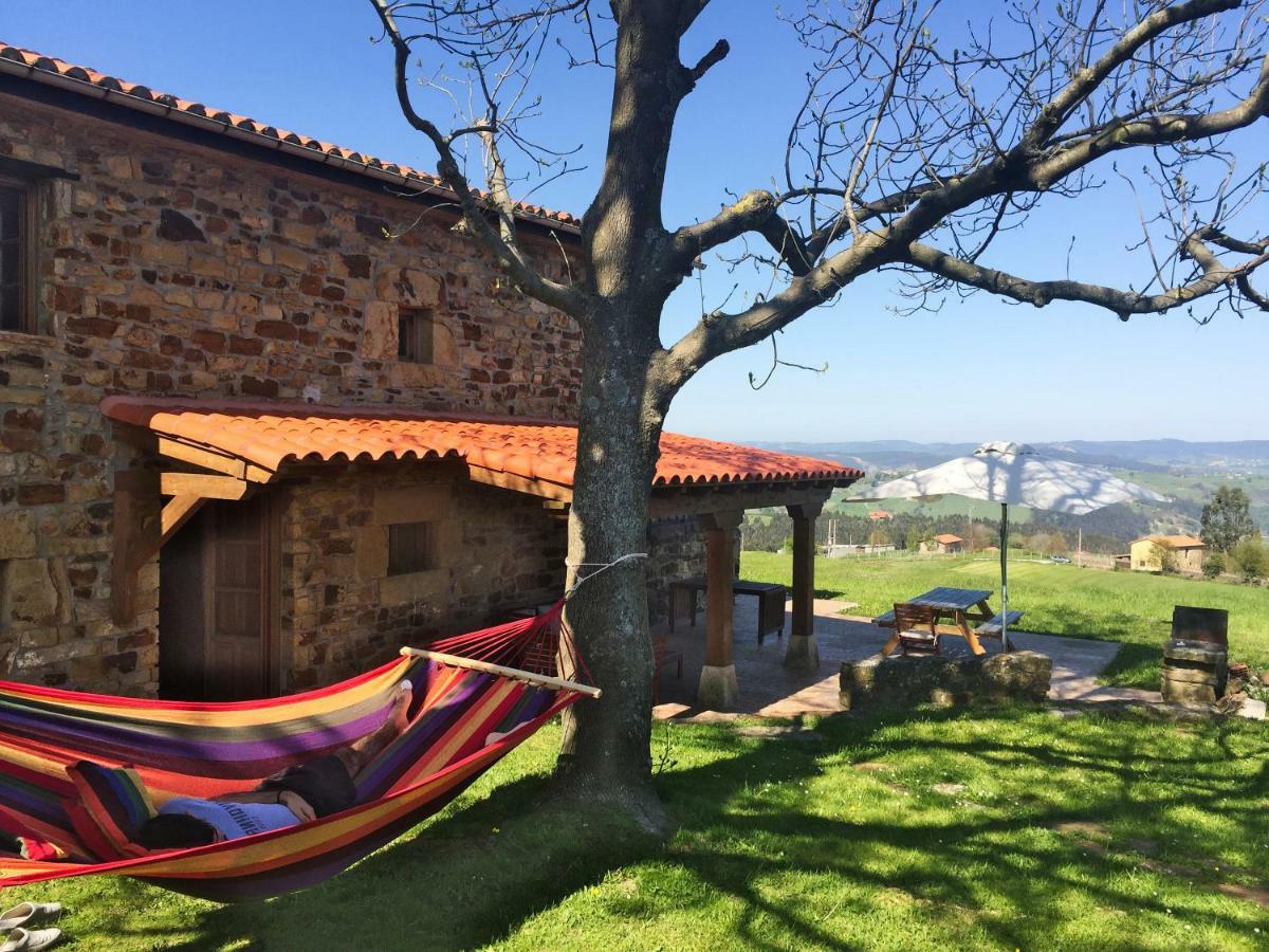 La Casa Del Chileno Guest House Lierganes Exterior photo